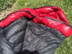 Western Mountaineering Apache MF -Outlet Camping Store WM Sleep bag collar closeup