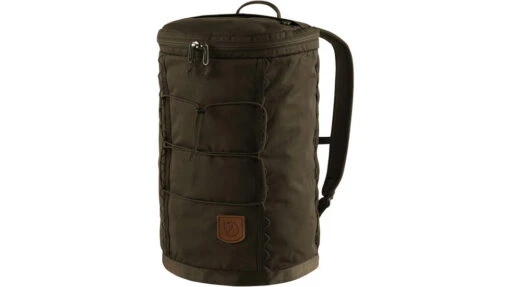 Fjallraven Singi 20 Daypack -Outlet Camping Store opplanet fjallraven singi 20 dark olive f23319 633 main