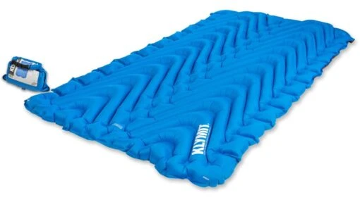 Klymit Double V Sleeping Pad -Outlet Camping Store opplanet klymit double v sleeping pad blue 06dvbl02e av 1